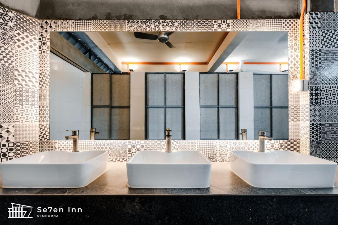 7 Inn センポルナ エクステリア 写真